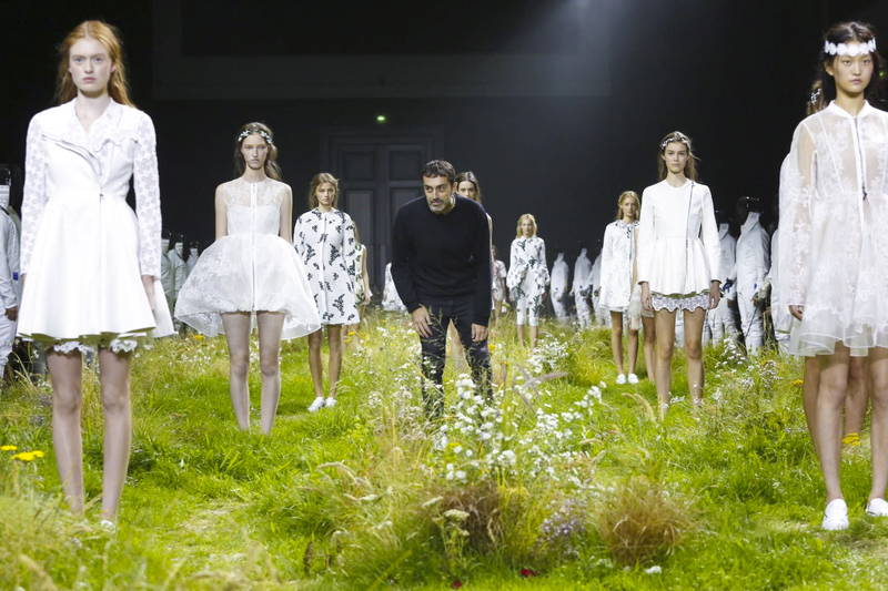 Moncler Gamme Rouge, Show Ready to Wear Collection Spring Summer 2016 in Paris
